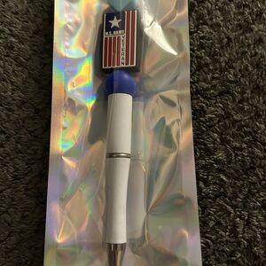 Hand Crafted U.S. Army Veteran White and Blue Pen